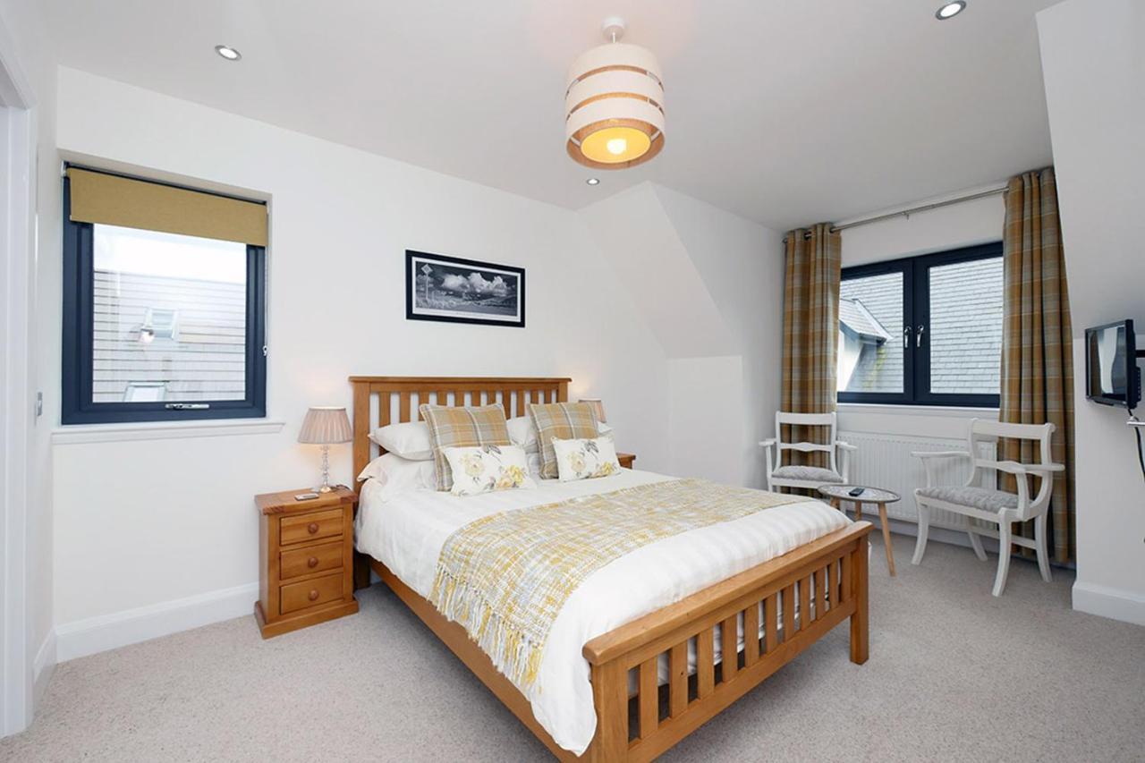 Pinewood Cottage Apartment & B&B Инвернесс Экстерьер фото