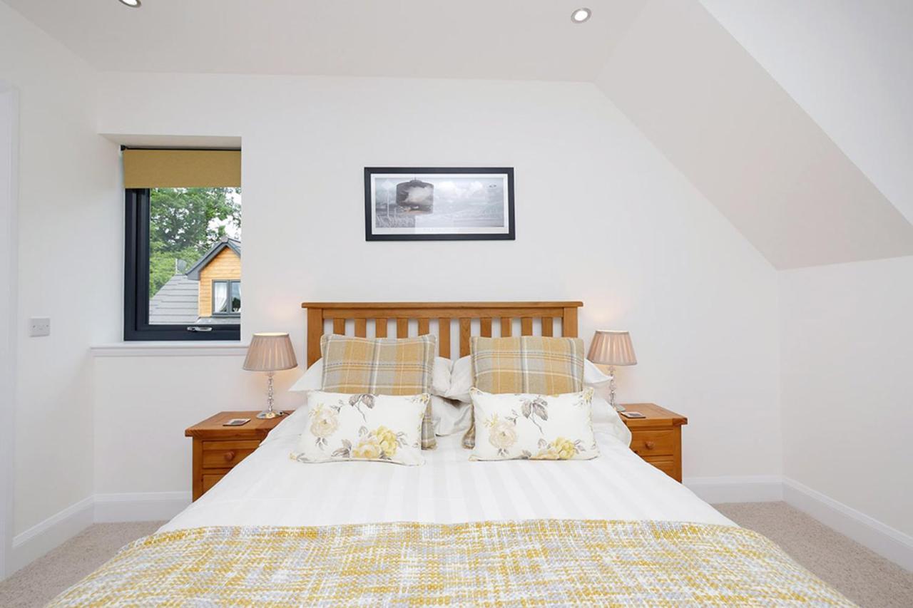 Pinewood Cottage Apartment & B&B Инвернесс Экстерьер фото